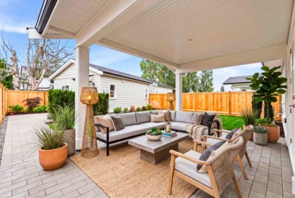 Staircase Photo of 5841 48a Avenue, Ladner, BC