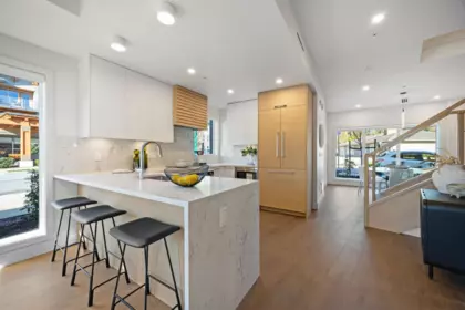 3114 Woodbine Drive, North Vancouver, BC, North Vancouver — Half Duplex for sale