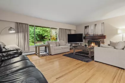 Family Room Photo of 4321 Keith Road, West Vancouver, BC