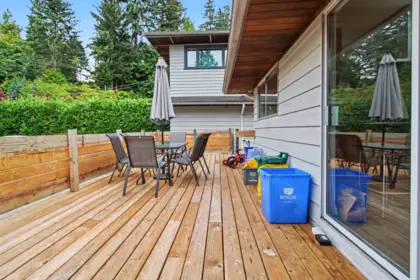 Garden / Landscaping Photo of 4321 Keith Road, West Vancouver, BC
