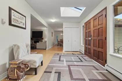 Living Room Photo of 4321 Keith Road, West Vancouver, BC