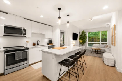 103 719 W 3rd Street, North Vancouver, BC, North Vancouver — Apartment/Condo for sale