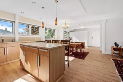 1216 Pinewood Crescent, North Vancouver, BC, North Vancouver — Single Family Residence for sale