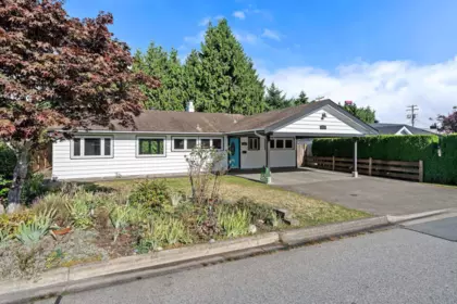 1216 Pinewood Crescent, North Vancouver, BC, North Vancouver — Single Family Residence for sale