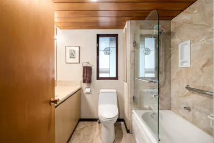 Hot Tub / Spa Photo of 6821 Laurel Street, Vancouver, BC