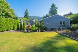 1043 Belvedere Drive, North Vancouver, BC