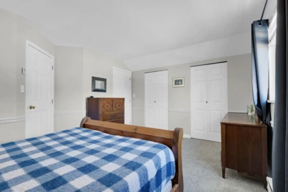 Guest Bathroom Photo of 213 7837 120a St Street, Surrey, BC