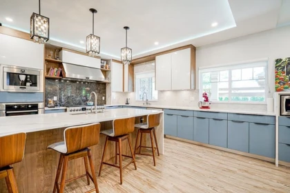 17268 4 Avenue, Surrey, BC, Surrey — Single Family Residence for sale