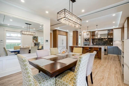 Kitchen Island Photo of 17268 4 Avenue, Surrey, BC