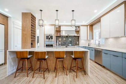 Kitchen Photo of 17268 4 Avenue, Surrey, BC
