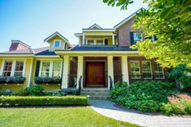 17268 4 Avenue, Surrey, BC