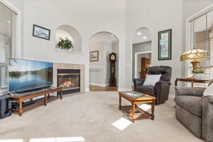 5877 Garrison Boulevard, Chilliwack, BC, Chilliwack — Single Family Residence for sale