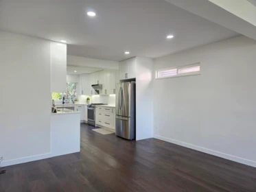 Kitchen Island Photo of 10651 Canso Crescent, Richmond, BC