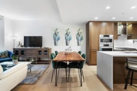 TH2 1439 George Street, White Rock, BC