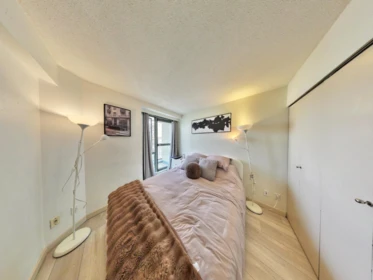 2501 1188 Howe Street, Vancouver, BC, Vancouver — Apartment/Condo for sale