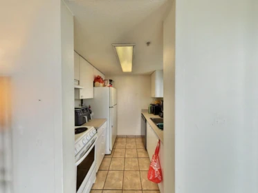 2501 1188 Howe Street, Vancouver, BC, Vancouver — Apartment/Condo for sale