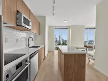 Kitchen Island Photo of 1202 691 North Road, Coquitlam, BC