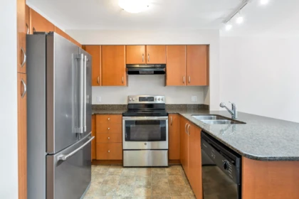 Primary Bedroom Photo of 344 27358 32 Avenue, Langley, BC