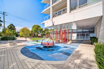 Aerial View of 1105 4638 Gladstone Street, Vancouver, BC