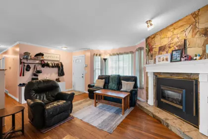 Dining Area Photo of 22760 Balabanian Circle, Maple Ridge, BC