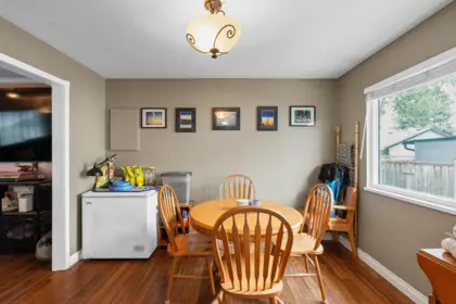 Kitchen Island Photo of 22760 Balabanian Circle, Maple Ridge, BC