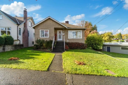 523 Kelly Street, New Westminster, BC, New Westminster — Single Family Residence for sale