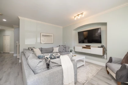 19 18868 69 Avenue, Surrey, BC, Surrey — Single Family Residence for sale