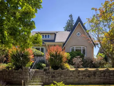 4234 W 9th Avenue, Vancouver, BC, Vancouver — Single Family Residence for sale