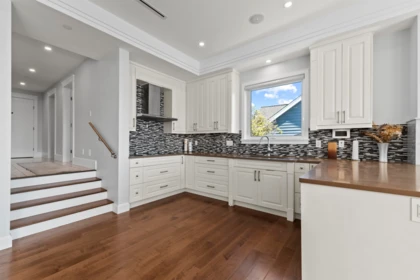 Basement Recreation Room Photo of 2559 Nelson Avenue, West Vancouver, BC