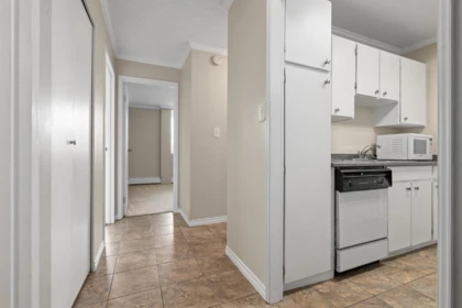Basement Recreation Room Photo of 510 9320 Parksville Drive, Richmond, BC