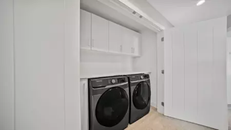 Mudroom Photo of 14551 61 Avenue, Surrey, BC
