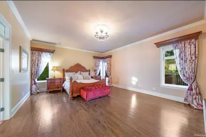 Mudroom Photo of 17007 28 Avenue, Surrey, BC