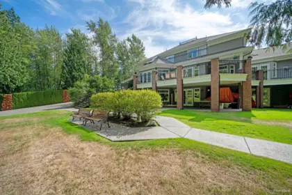 Primary Bedroom Photo of 17007 28 Avenue, Surrey, BC