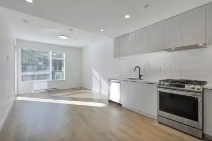 Kitchen Photo of 410 3018 St Goerge Street, Port Moody, BC