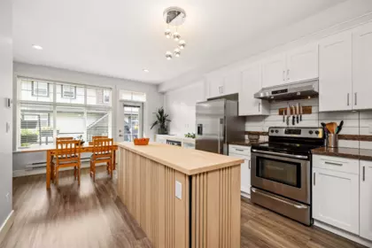 Breakfast Nook Photo of 24 7332 194a Street, Surrey, BC
