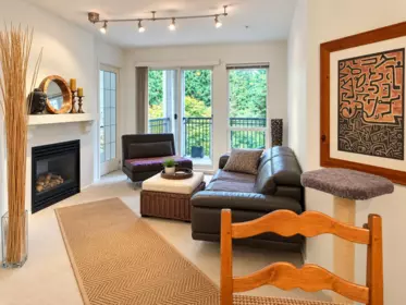 Dining Area Photo of 310 1150 E 29th Street, North Vancouver, BC