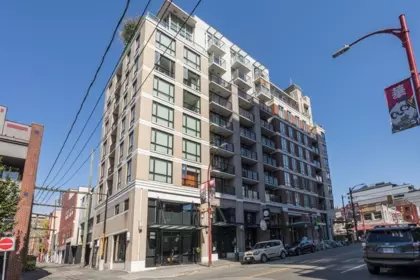 Hot Tub / Spa Photo of 208 189 Keefer Street, Vancouver, BC