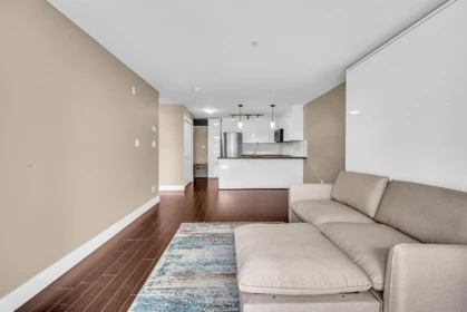 Entry Foyer Photo of 211 4338 Commercial Street, Vancouver, BC