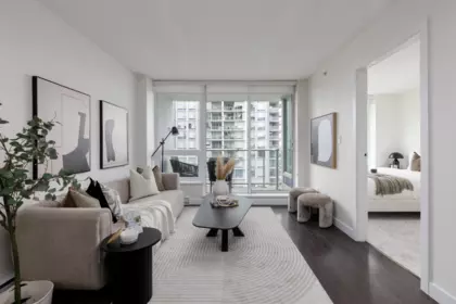Family Room Photo of 3608 13750 100 Avenue, Surrey, BC