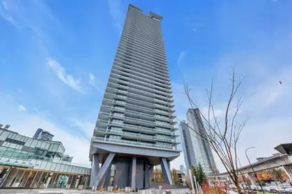 2410 4720 Lougheed Highway, Burnaby, BC, Burnaby — Apartment/Condo for sale