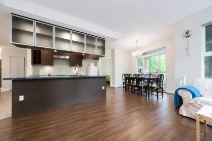 220 5928 Birney Avenue, Vancouver, BC, Vancouver — Apartment/Condo for sale