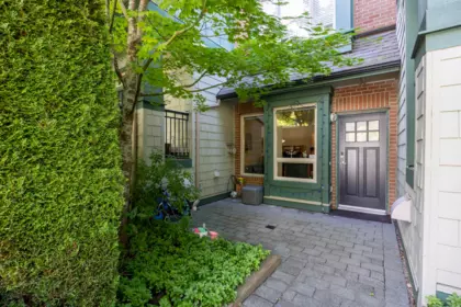 Entry Foyer Photo of 6222 Logan Lane, Vancouver, BC
