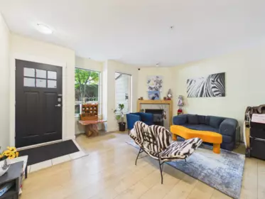 Office / Den Photo of 6222 Logan Lane, Vancouver, BC