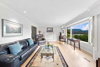 Family Room Photo of 976 Corona Crescent, Coquitlam, BC