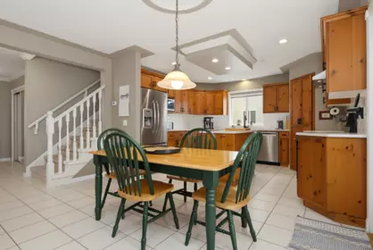 Kitchen Island Photo of 30585 Crestview Avenue, Abbotsford, BC