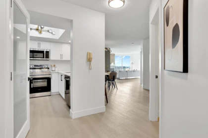 Mudroom Photo of 1503 1135 Quayside Drive, New Westminster, BC
