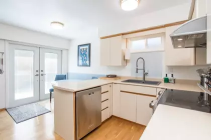 Walk-In Closet Photo of 5228 Hollyfield Avenue, Richmond, BC