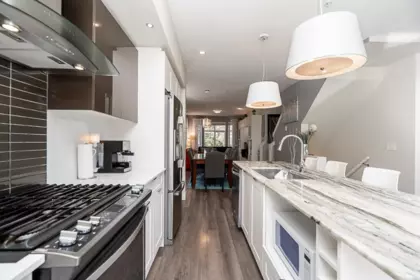 Kitchen Island Photo of 78 20852 77a Avenue, Langley, BC