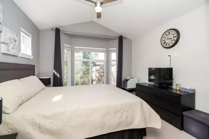 Powder Room Photo of 78 20852 77a Avenue, Langley, BC