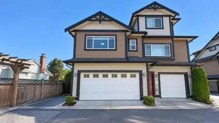 Basement Recreation Room Photo of 2 8531 Willams Road, Richmond, BC